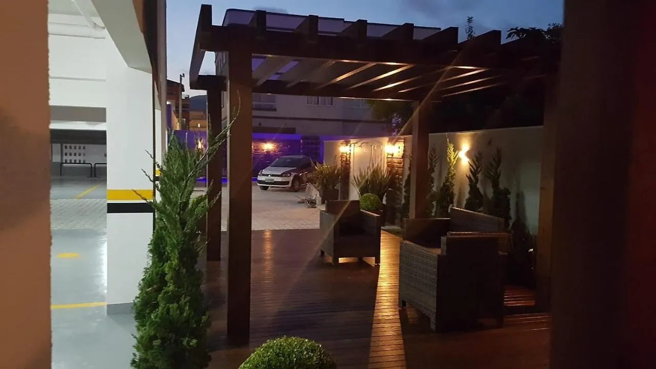 Appartement Var 102B Dpto Amplio En Residencial Con Piscina Bombinhas
